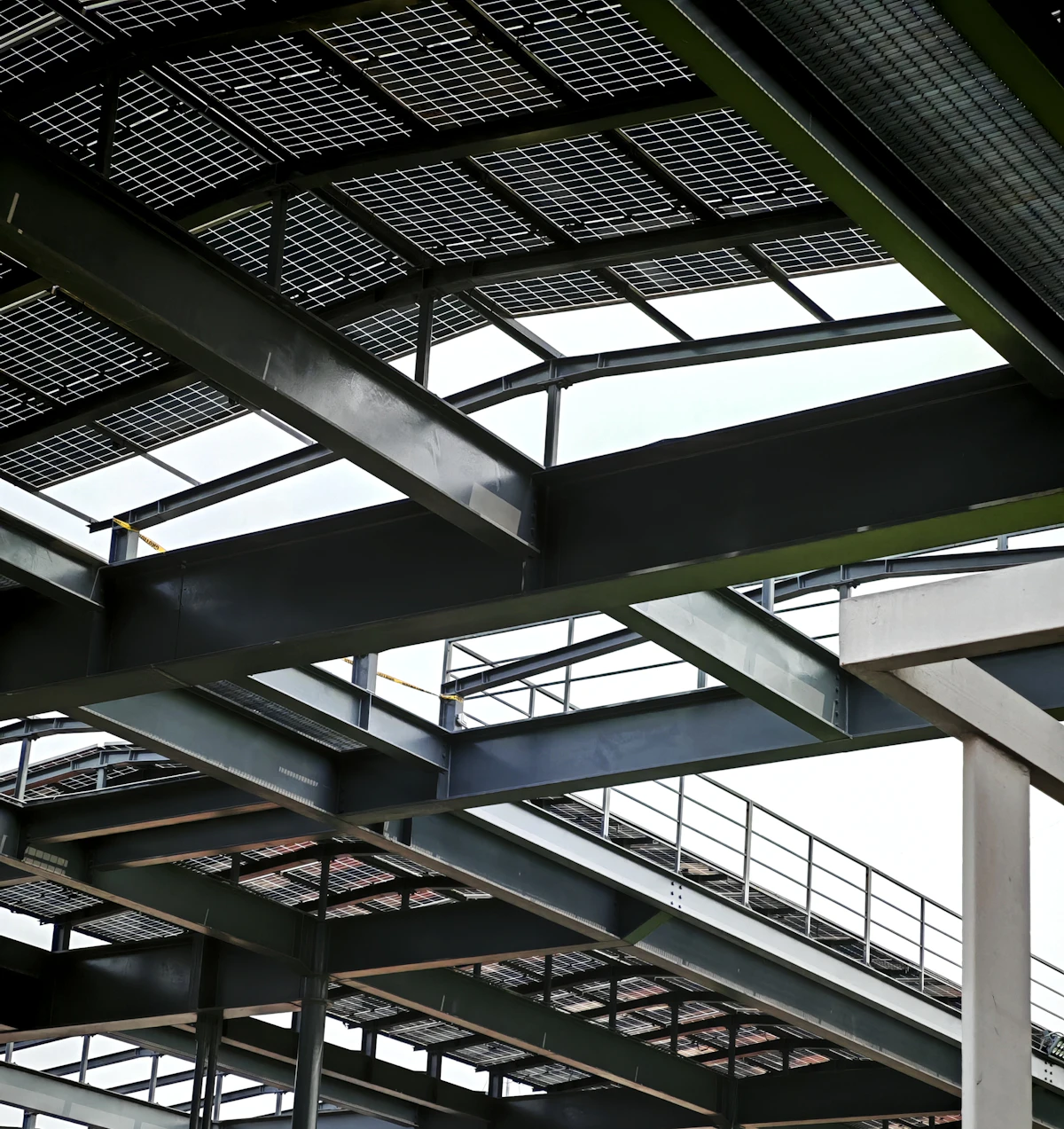 金属建筑与钢结构建筑有什么区别?Metal Buildings 和 Steel Buildings 怎么选